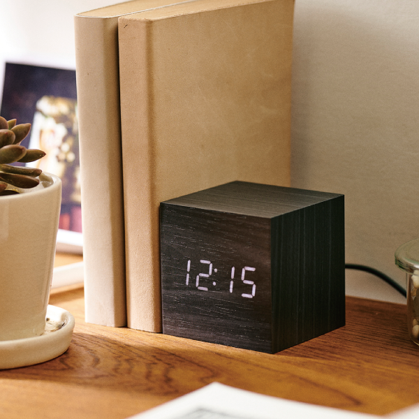 キューブクロック