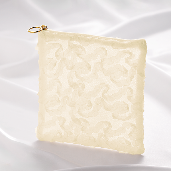 フリルウェーブ　メッシュフラットポーチ