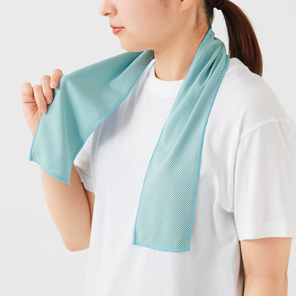 涼感マフラータオル(ポーチ入り)