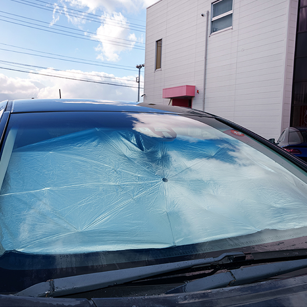 フロントサンシェード