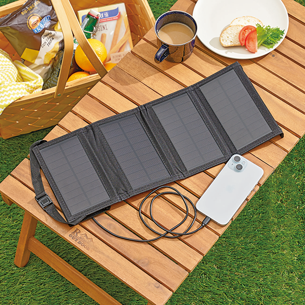 ガジェットポケット付　携帯ソーラーパネル