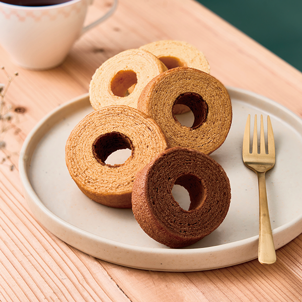 ひかりがさね　ふんわりバームクーヘン