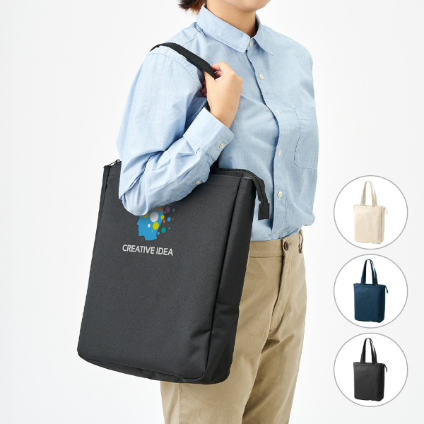 ノートPCが入れられるファスナートート